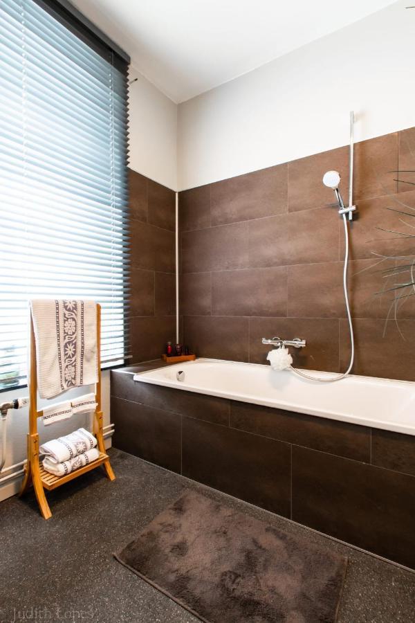 Maison Spacieuse Unifamiliale. La Clochette Holiday home